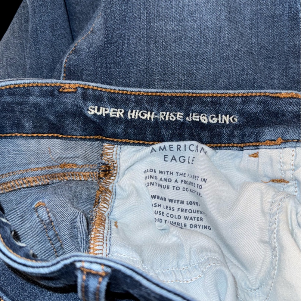 AE Next Level Super High-Waisted Jeggings - Picture 12 of 13